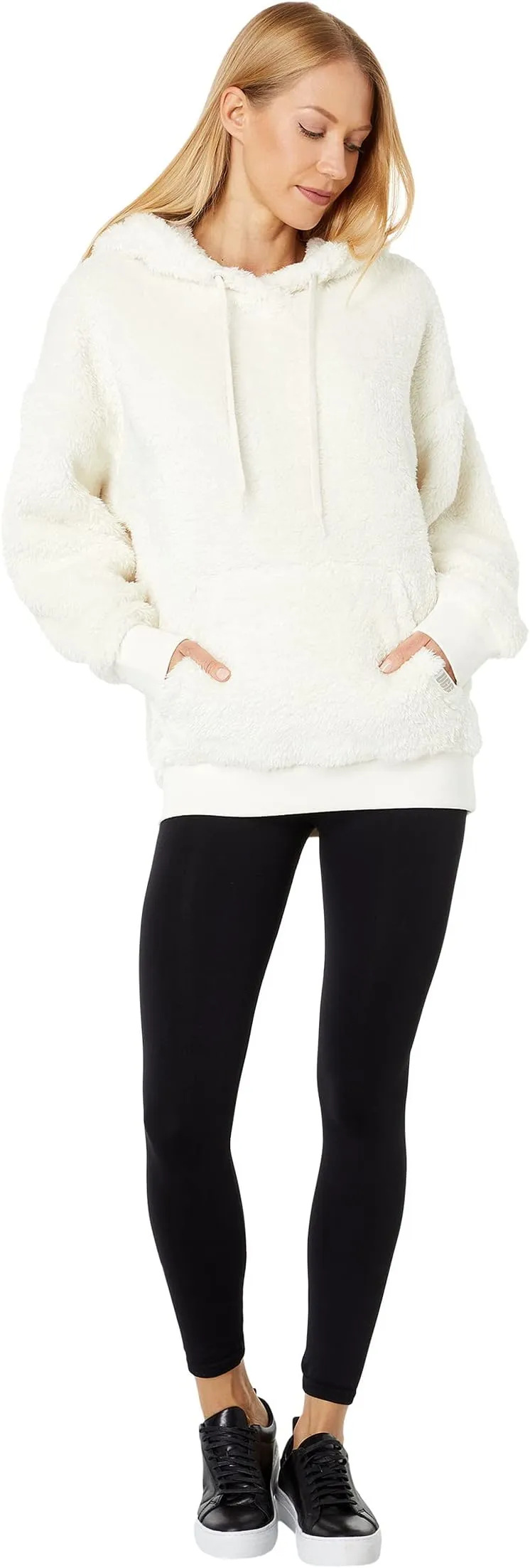 Loyra Sherpa UGG sweatshirt, color Cream