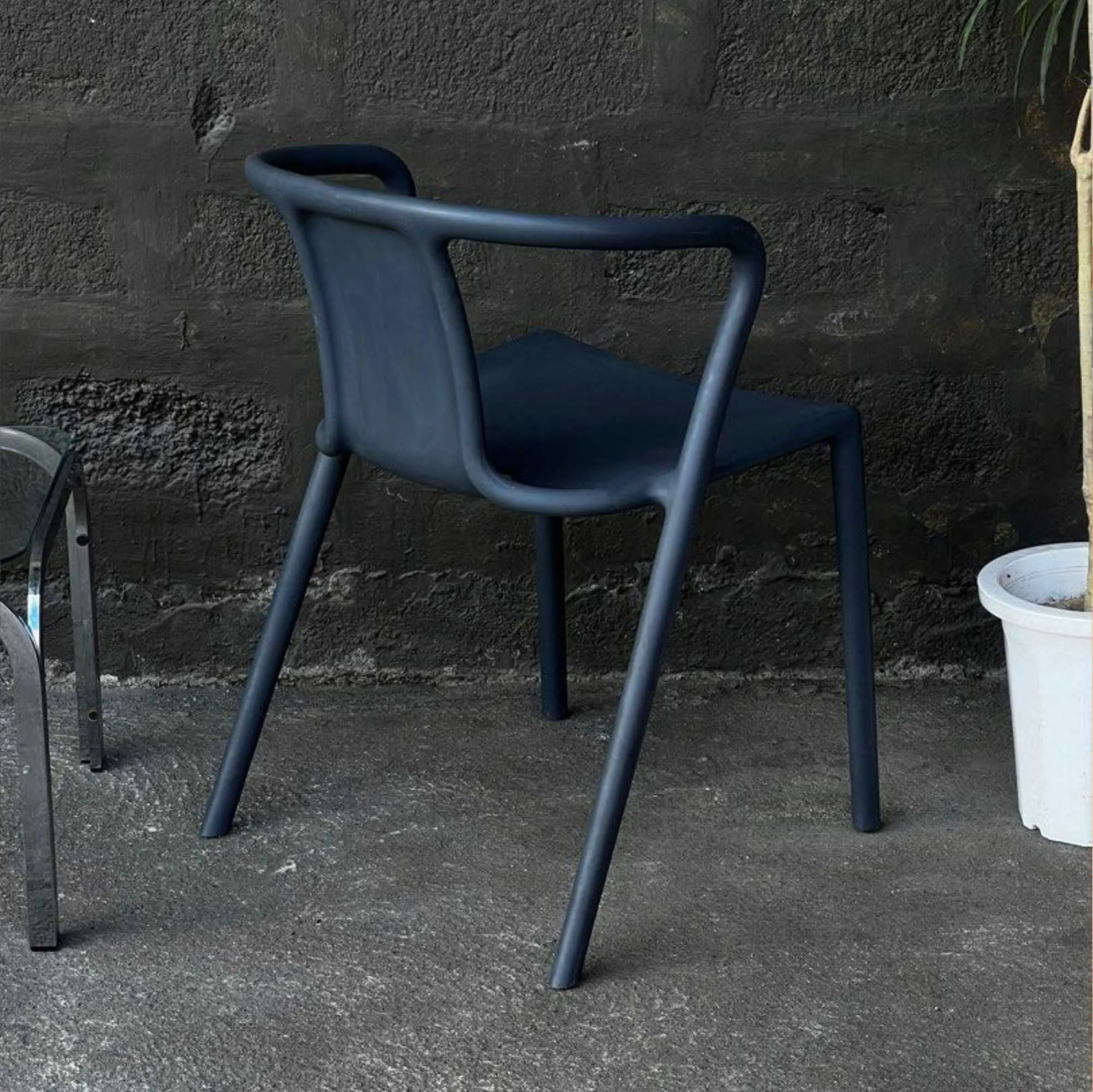 Magis Air armchair, Grey Anthracite