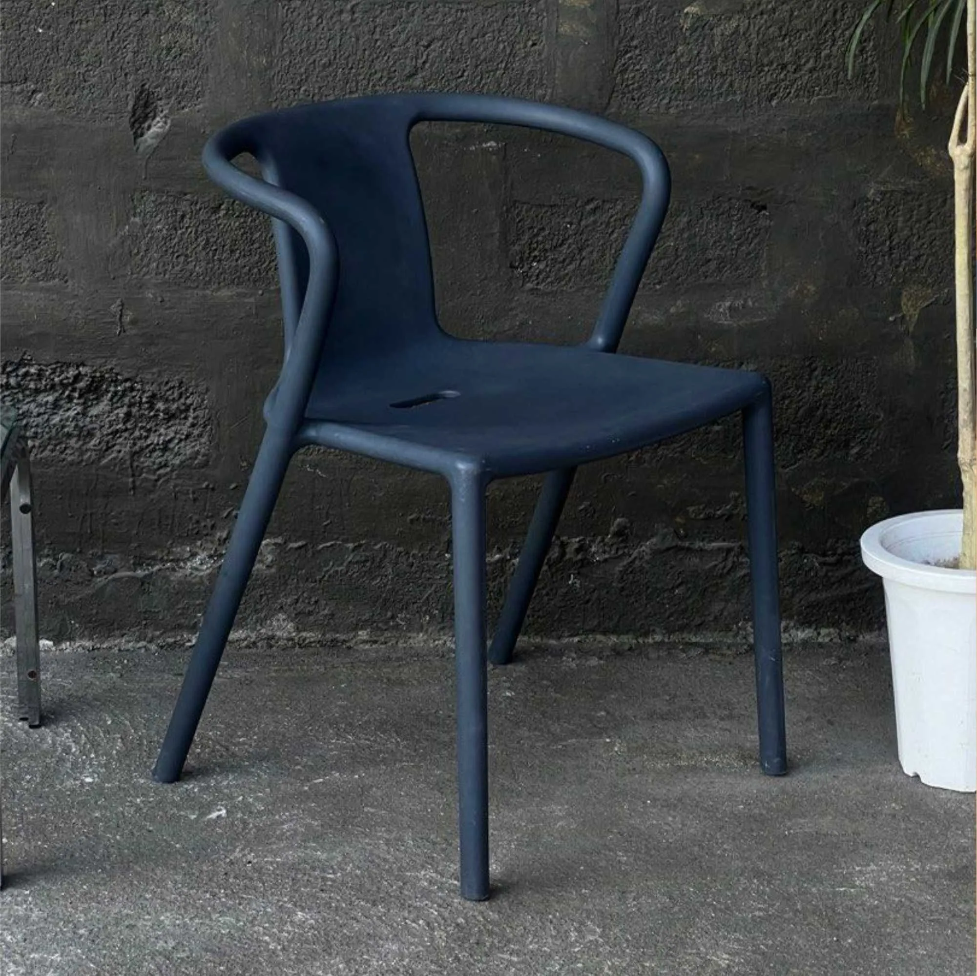 Magis Air armchair, Grey Anthracite