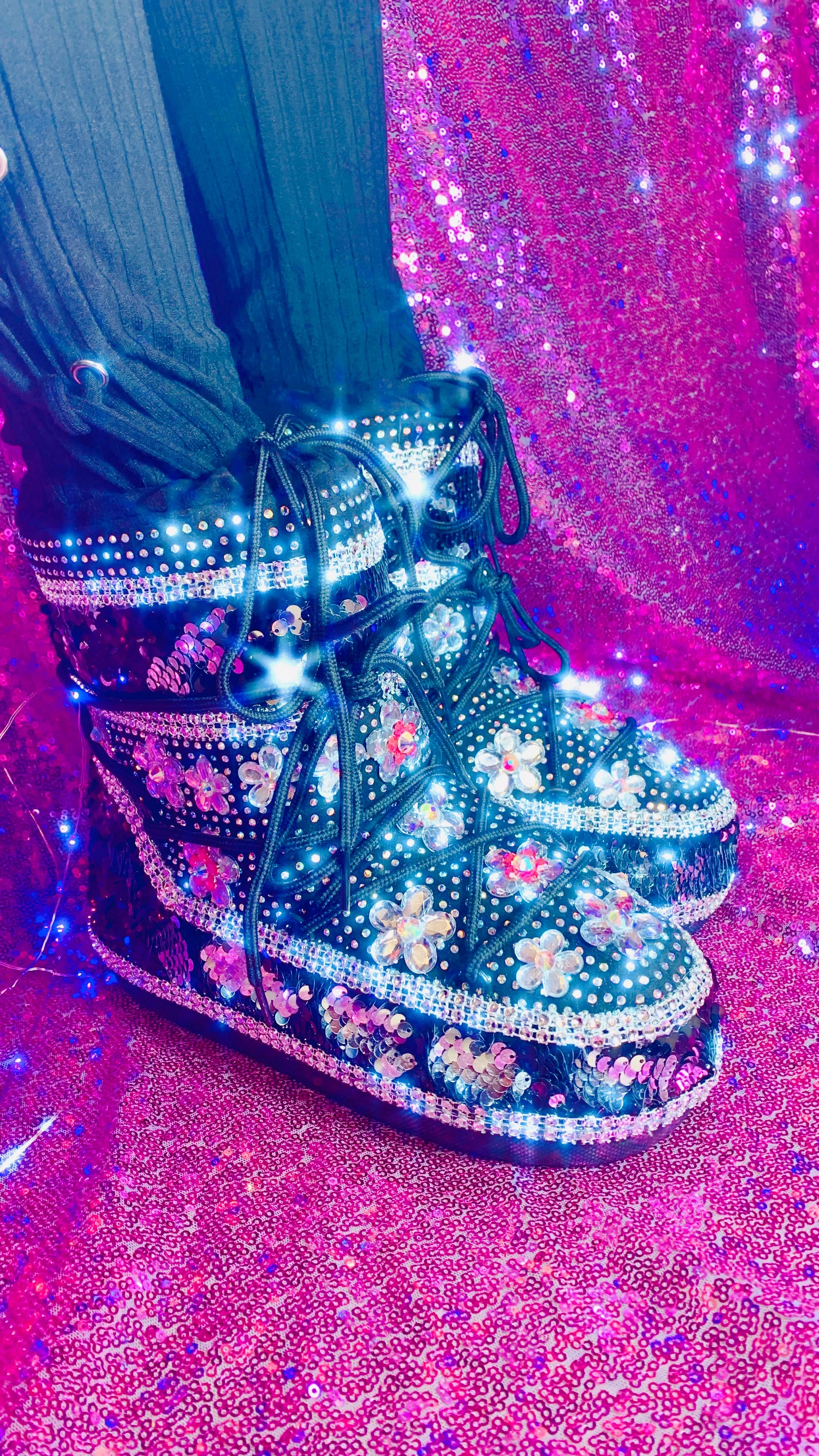 Mermaid Sliver Black Sequin Snow Boots